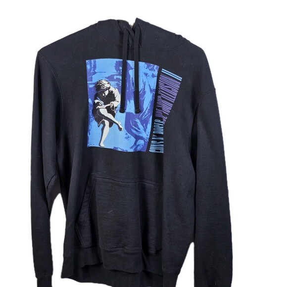 Guns N Roses Adult's Medium Black "1991 Use Your Illusion II Tour " Hoodie - Picture 1 of 6